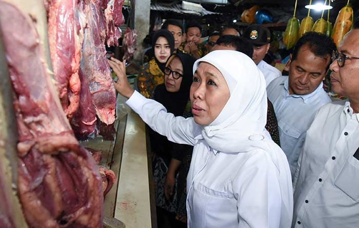 Gubernur Khofifah Pastikan Stok Bahan Pokok Selama Lebaran Aman