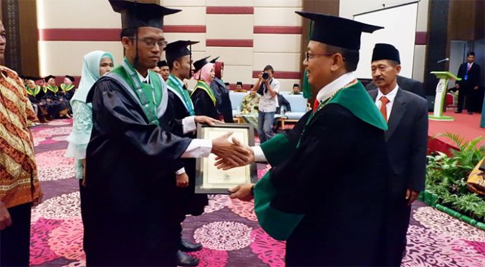 Gelar Wisuda Perdana, Unusida Luluskan 99 Sarjana Berbekal Aswaja