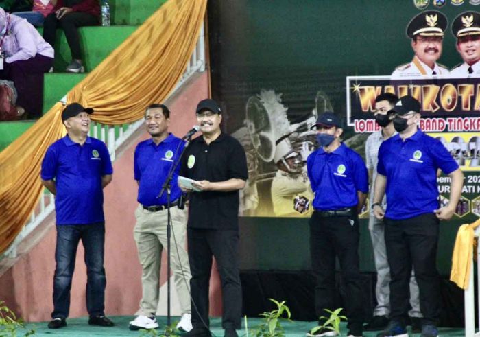 Buka Lomba Drumband, Gus Ipul Ajak Warga Kota Pasuruan Bersama-sama Jadi Tuan Rumah MTQ Jatim