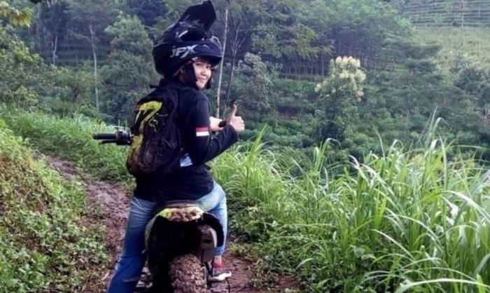 Siti Rafika, Guru di Jember yang Doyan Ngetrail