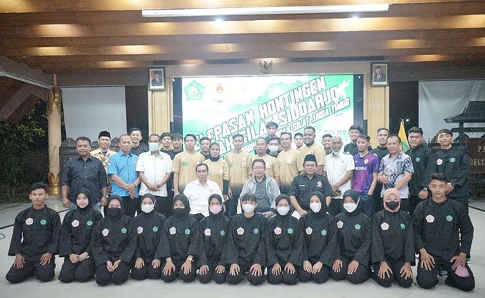 Kepala Disporapar dan Ketua KONI Sidoarjo Lepas Kontingen Pencak Silat ke Praporprov IPSI Jatim 2022