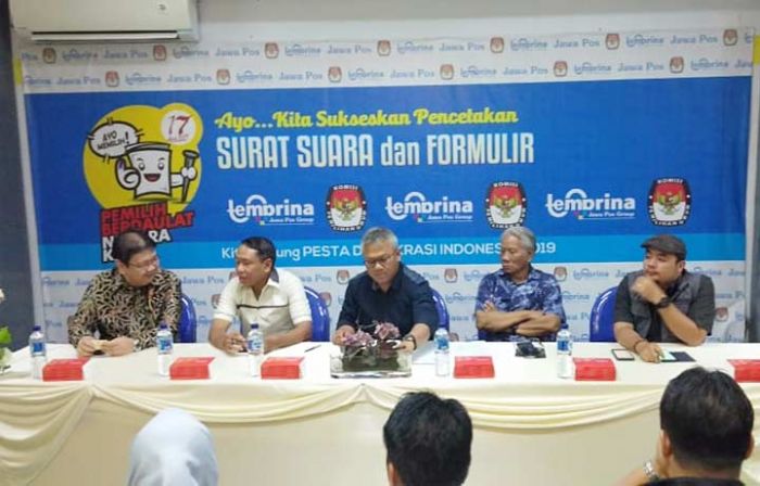 Sidak ke PT. Temprina, Ketua KPU RI Pastikan Pencetakan Surat Suara Lancar