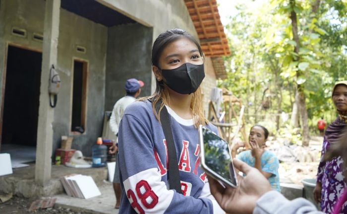 Tangis Haru Fia Saat Memilih Sekolah dan Dibiayai oleh Bupati Kediri