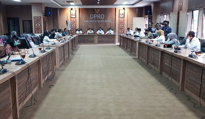 Dewan Keluarkan 7 Rekomendasi, Gudang Tembakau Sepakat Buka Jumat Lusa