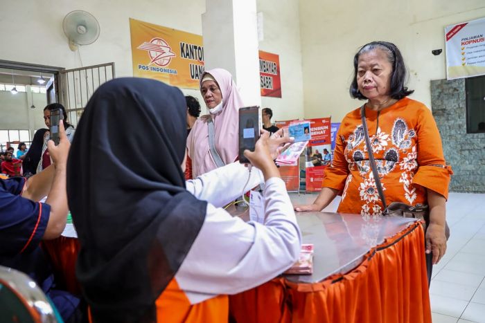 Awasi Pembagian Bansos, Kadinsos Kota Kediri: Kalau Tidak Tepat Sasaran Harap Lapor