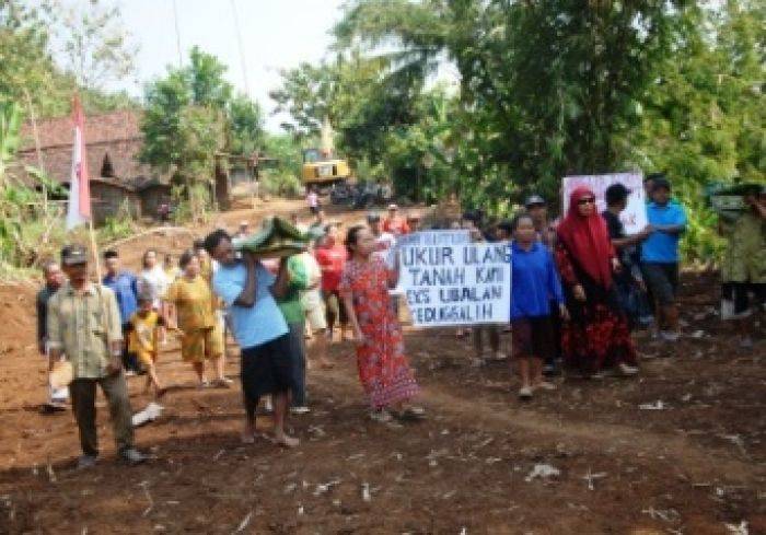 Sengketa Lahan antara Warga Dusun Kedunggalih Jombang dengan Satbrimob Polda Jatim Berlanjut