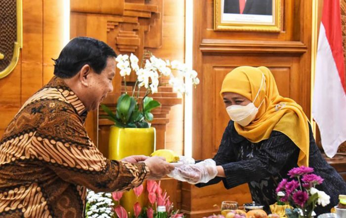 Survei: Khofifah Capres Favorit Warga NU, Prabowo Tertinggal Jauh, Cak Imin Kedua