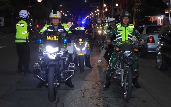 Jelang Pemilu 2024, Tim Gabungan TNI-Polri gelar Operasi Mantap Brata Semeru di Ngawi