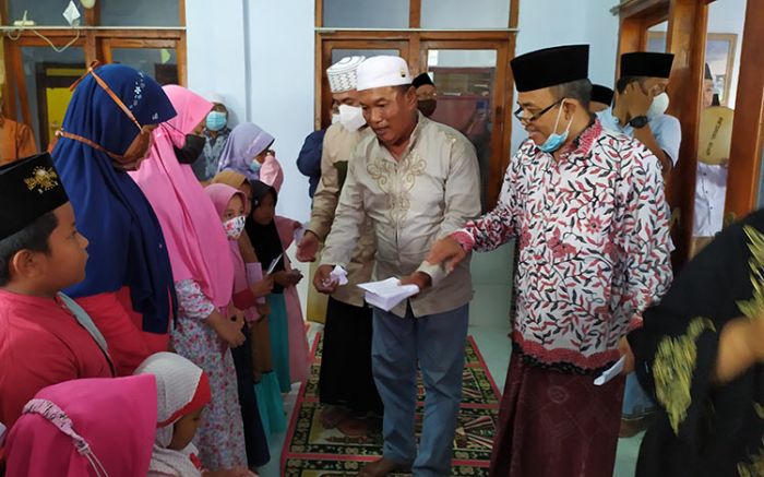 Peringati 10 Muharam, Musala Miftahul Ulum Pamekasan Gelar Acara Santunan Anak Yatim dan Duafa