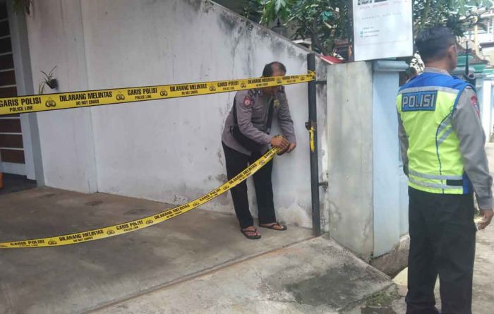 Polisi Dalami Dugaan Bunuh Diri Satu Keluarga di Pakis Malang