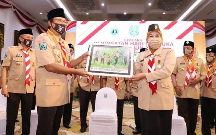 ​Gus Ipul Berterima Kasih pada Khofifah Dibantu 250.000 Masker, saat HUT ke-59 Pramuka