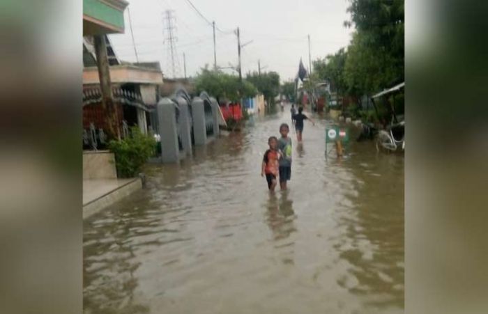 Genangan Berkurang, BPBD Pasuruan Hentikan Dropping Bantuan di Kedungringin