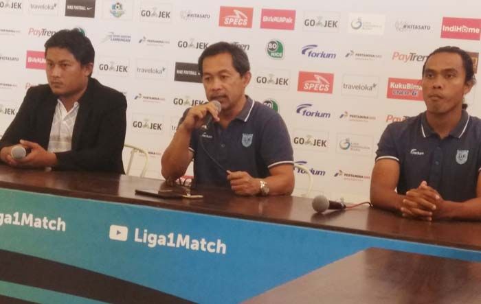 Jelang Persela Vs Sriwijaya: Aji Santoso Bertekad Jaga 