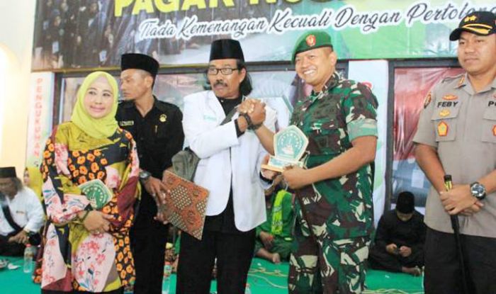 Ratusan Santri di Lamongan Dikukuhkan Jadi Pendekar Pagar Nusa