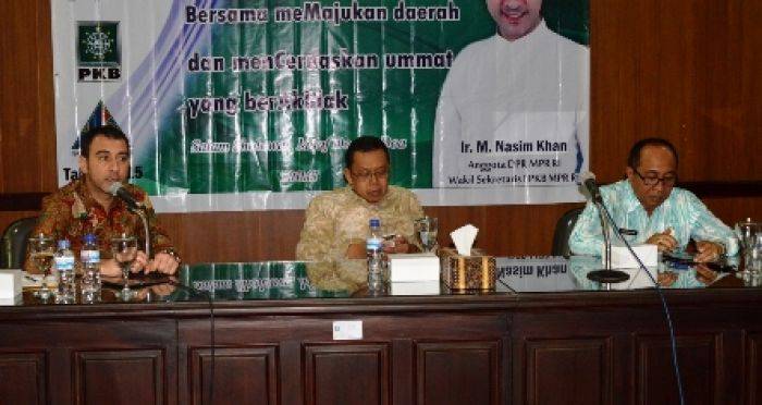 Anggota DPR RI F-PKB Ingin Bentuk Lembaga BUMN untuk Perkuat Kerjasama di Situbondo