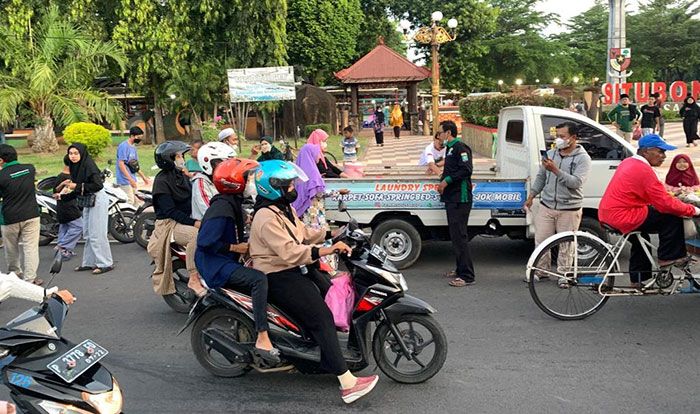 Tebar Kebaikan, Garda Bangsa dan Gemasaba Situbondo Bagikan Ribuan Takjil