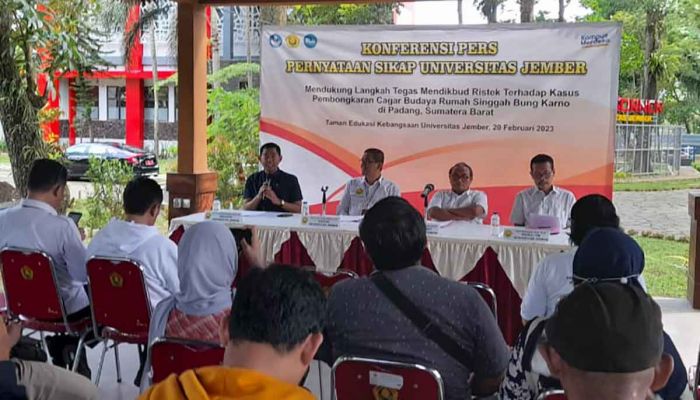 Universitas Jember Kecam Pembongkaran Rumah Singgah Bung Karno di Padang