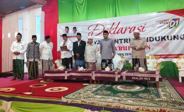 Ratusan Kiai-Santri se-Jatim dan Jateng Deklarasi Dukung Jokowi-Ma