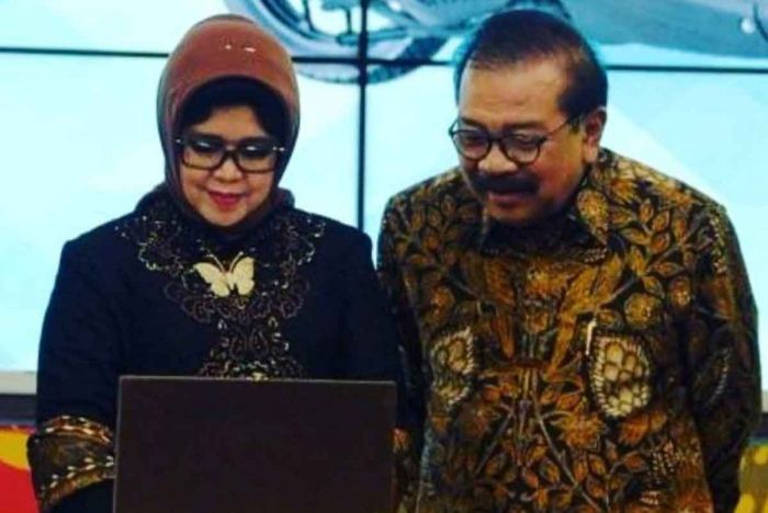 Nama Pakde Karwo Disebut dalam Isu Reshuffle