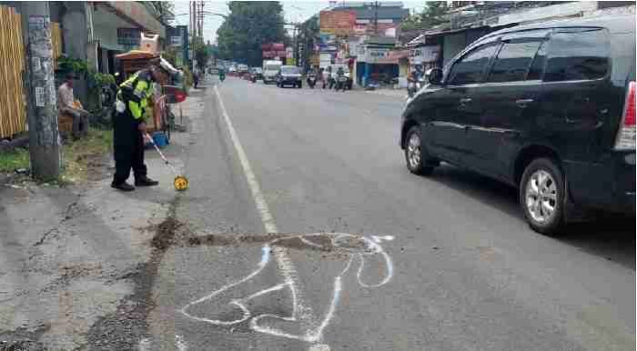 Dua Pemotor Senggolan di Sidoarjo, Satu Tewas Dilindas Bus