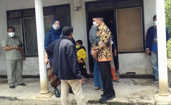 Camat Wonoasih Kota Probolinggo Bantah Warganya Tak Dapat Bantuan dari Pemerintah