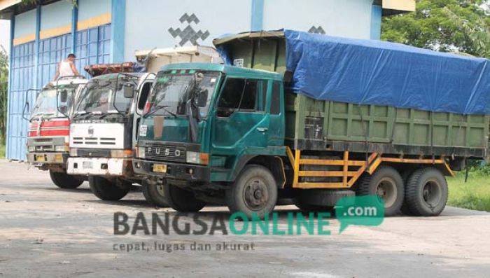 Angkut Pasir Ilegal, Tujuh Truk Tronton di Bojonegoro Diamankan Polisi