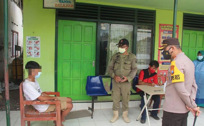 Operasi Yustisi di Kademangan Blitar, Satu Warga Reaktif Tes Swab Antigen