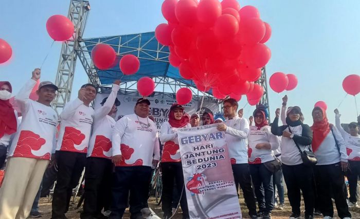 Nyatakan Perang Terhadap Penyakit Jantung, Bupati Ikfina Ajak Masyarakat Paham Cara Mengatasinya