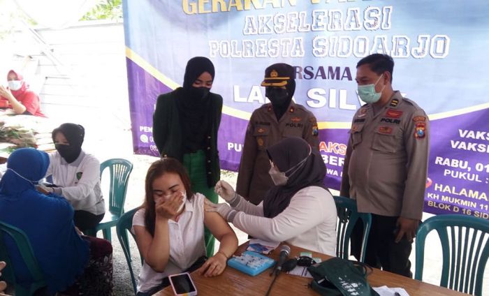 Polresta Sidoarjo Gandeng Lara Silvy Gelar Vaksinasi Covid-19