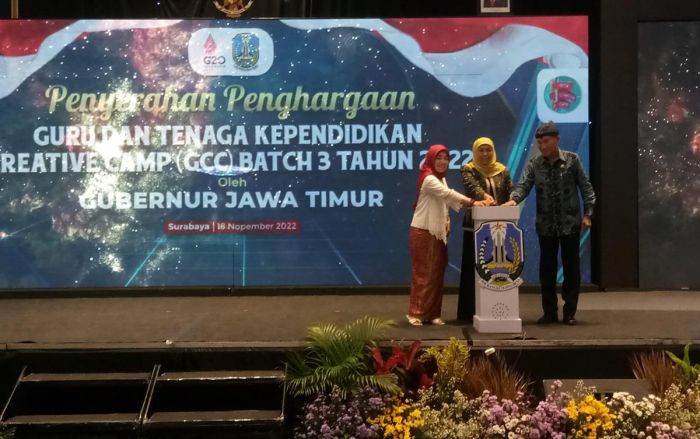 Bentuk Siswa Didik Jadi Game Changer, Gubernur Khofifah Dorong Guru Lebih Inovatif dan Kreatif