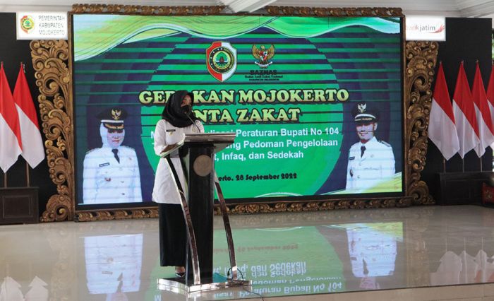 Bupati Mojokerto Galang Zakat dari ASN, Ingatkan Tentang Pentingnya Keikhlasan