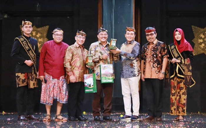 ​Pemkab Pamekasan Gelar Pentas Seni dan Budaya Tradisional Madura 2019 di TMII