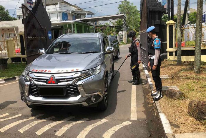 Antisipasi Teror Bom Bunuh Diri, Polres Batu Perketat Pengamanan