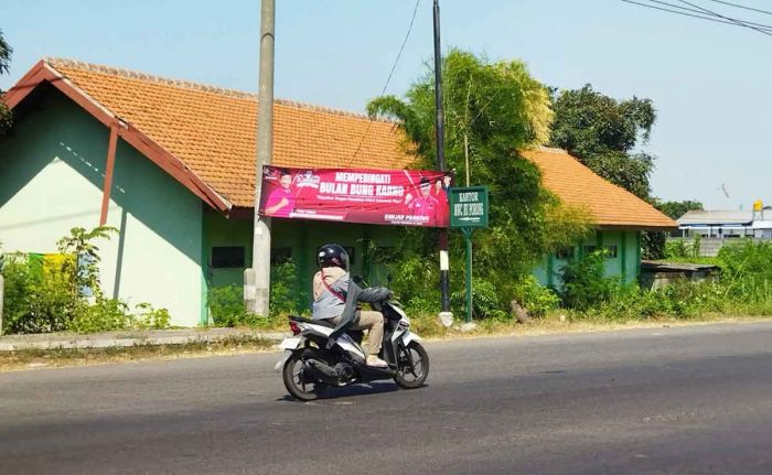 Spanduk Bacaleg PDIP Sidoarjo Bersama Ganjar Menjamur di Sidoarjo