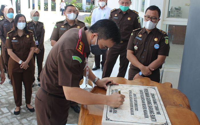 Diresmikan, Kejari Nganjuk Mulai Operasionalkan Gudang BB, BS, dan BR