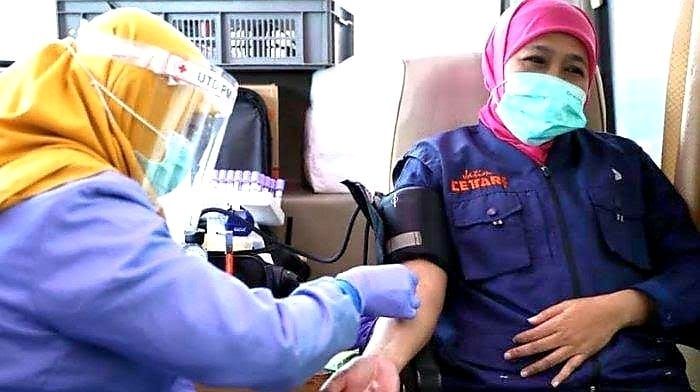 Hari Donor Darah Sedunia 2024, Khofifah Ajak Generasi Muda Aktif Jadi Pendonor