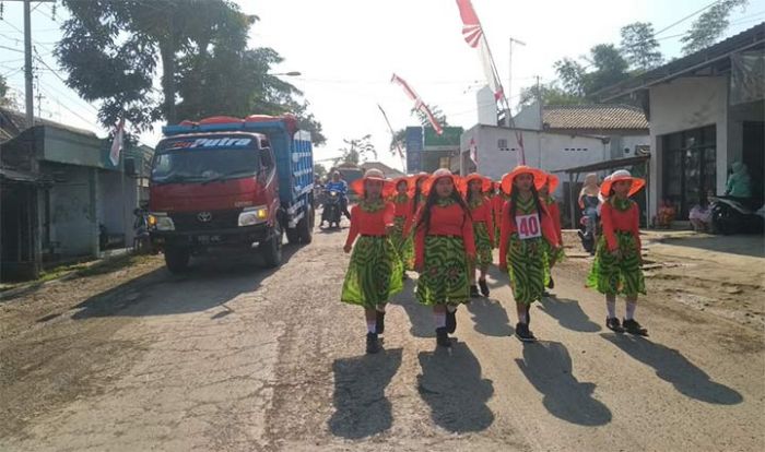 Jadi Penyebab Kerusakan Jalan Desa, Warga Keluhkan Hilir Mudik Truk Tambang