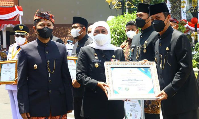 HUT ke-77 Provinsi, Gubernur Khofifah Nobatkan Pamekasan Sebagai Kabupaten Terinovasi