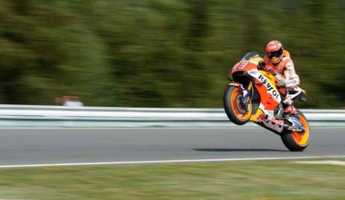 Hasil Kualifikasi MotoGP Ceko: Marquez Pole Position, Lorenzo Kedua, Rossi Keenam