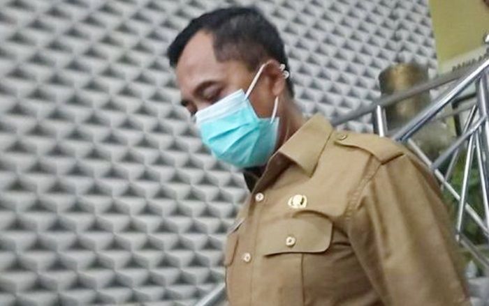 Diduga Terlibat Jual Beli Jabatan, Kadis DLH Diperiksa Penyidik KPK di Mapolres Probolinggo