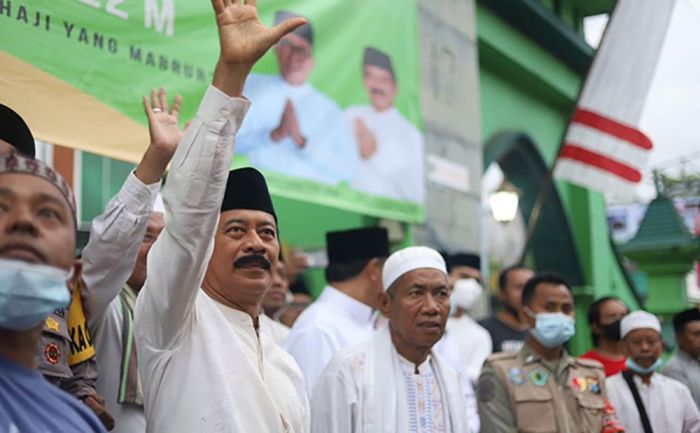 Wabup Pamekasan Bersama Forkopimda Sambut Kedatangan Jemaah Haji di Masjid Agung