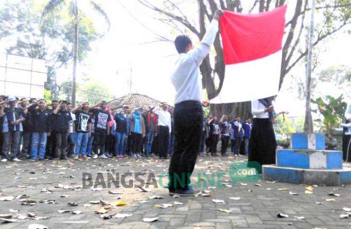 Lintas Komunitas Pemuda di Jombang Gelar Upacara Kemerdekaan, Slanker dan Punk Peserta