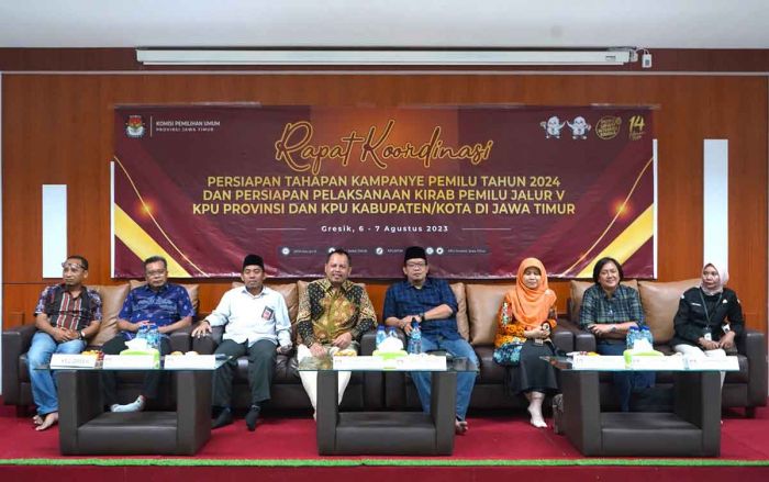 Jelang Tahapan Kampanye Pemilu 2024, KPU Jatim Bedah PKPU 15/2023