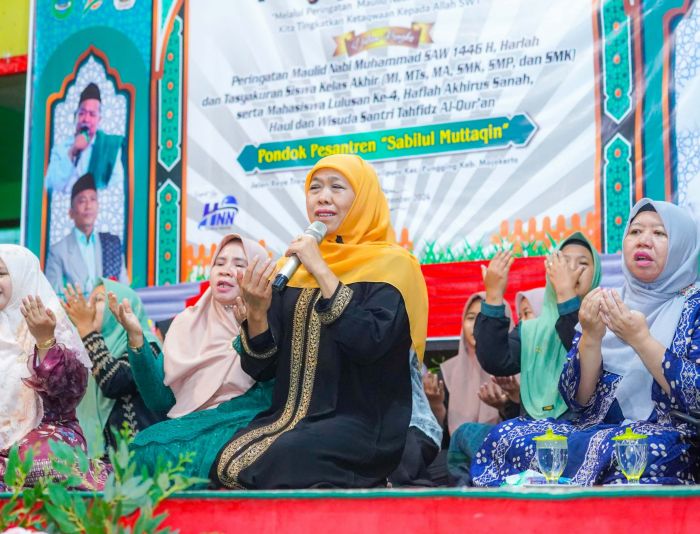 ​Peringatan Maulid Nabi di Ponpes Sabiul Muttaqien, Khofifah: Gravitasi Kuat Syafaat Rasul