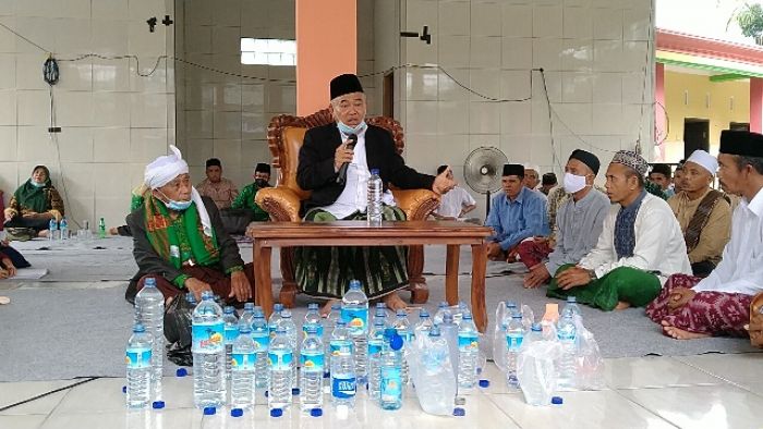 Warga Berebut Sisa Makanan Kiai Asep dan Minta Suwuk, Ini Respon Pengasuh PP Amantul Ummah itu 