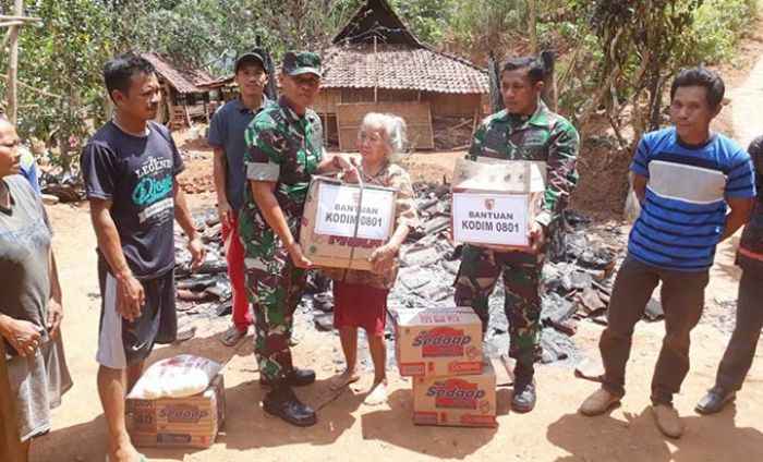 Lupa Padamkan Api Dapur, Rumah Nenek Renta di Pacitan Ludes Terbakar