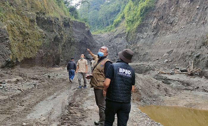 Pemkab Kediri Didesak Segera Tindak Penambangan Sirtu di Lereng Kelud