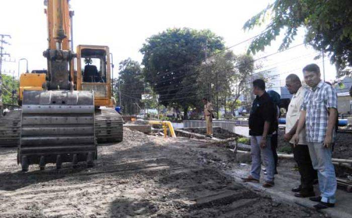 Pastikan Rampung, Dewan Sidoarjo Sidak Proyek Frontage Road