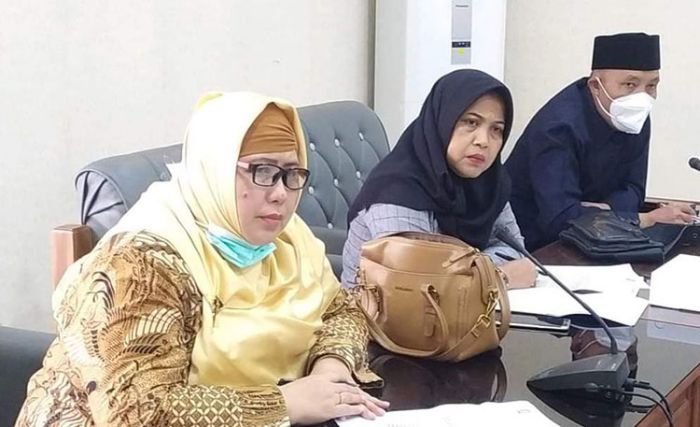 ​Dewan Minta Dinkop, UM, dan Perdagangan Awasi Bunga Pinjaman KSP di Banyuwangi