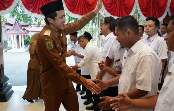 Wabup Trenggalek Lantik 238 Orang P3K di Pendopo Kabupaten